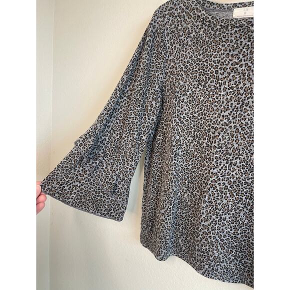 Anthropologie t.la Animal Print Chelsea Ruffled Tee - Size XS - Picture 6 of 6